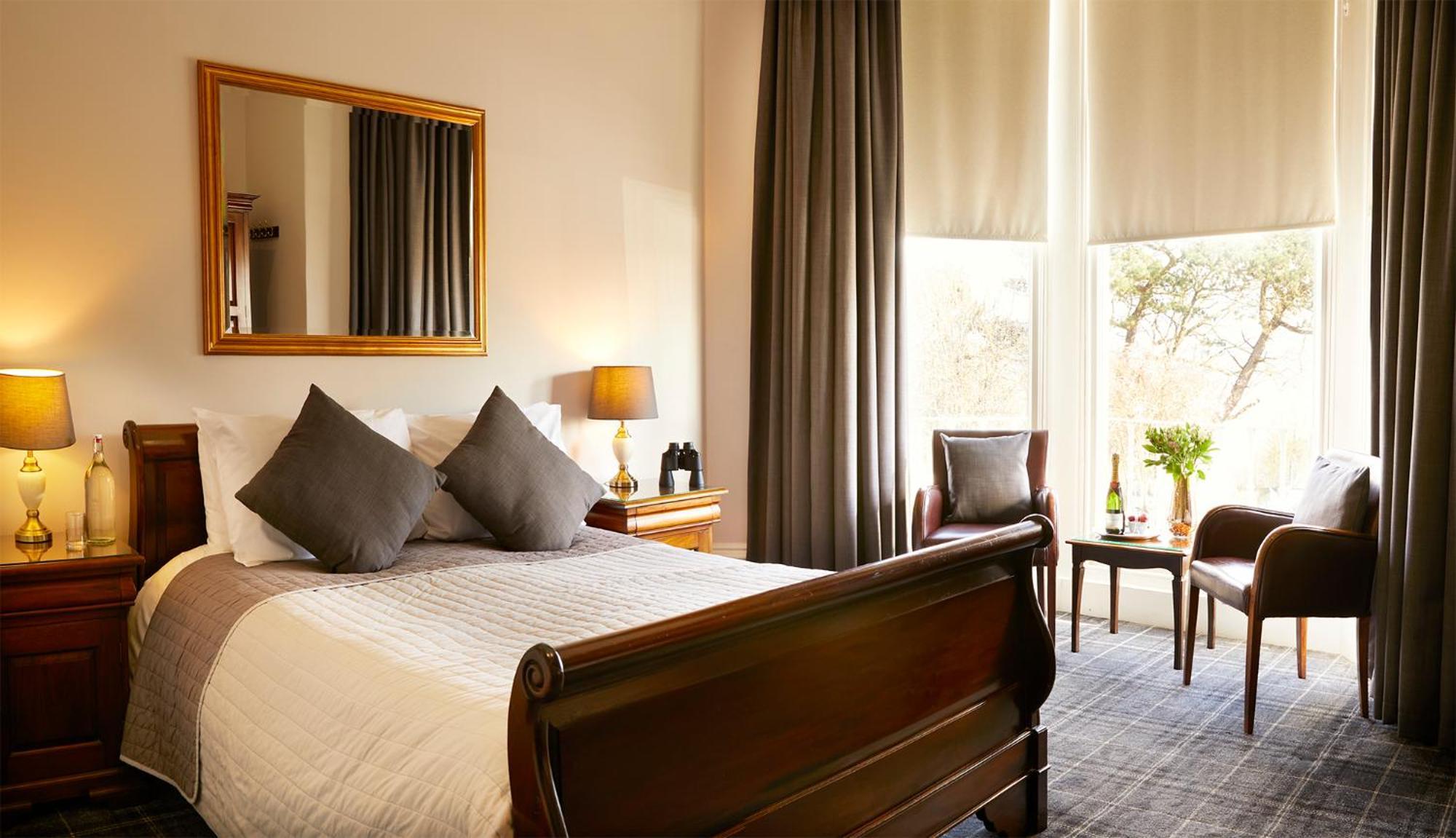 Guest house Mansion House 5*