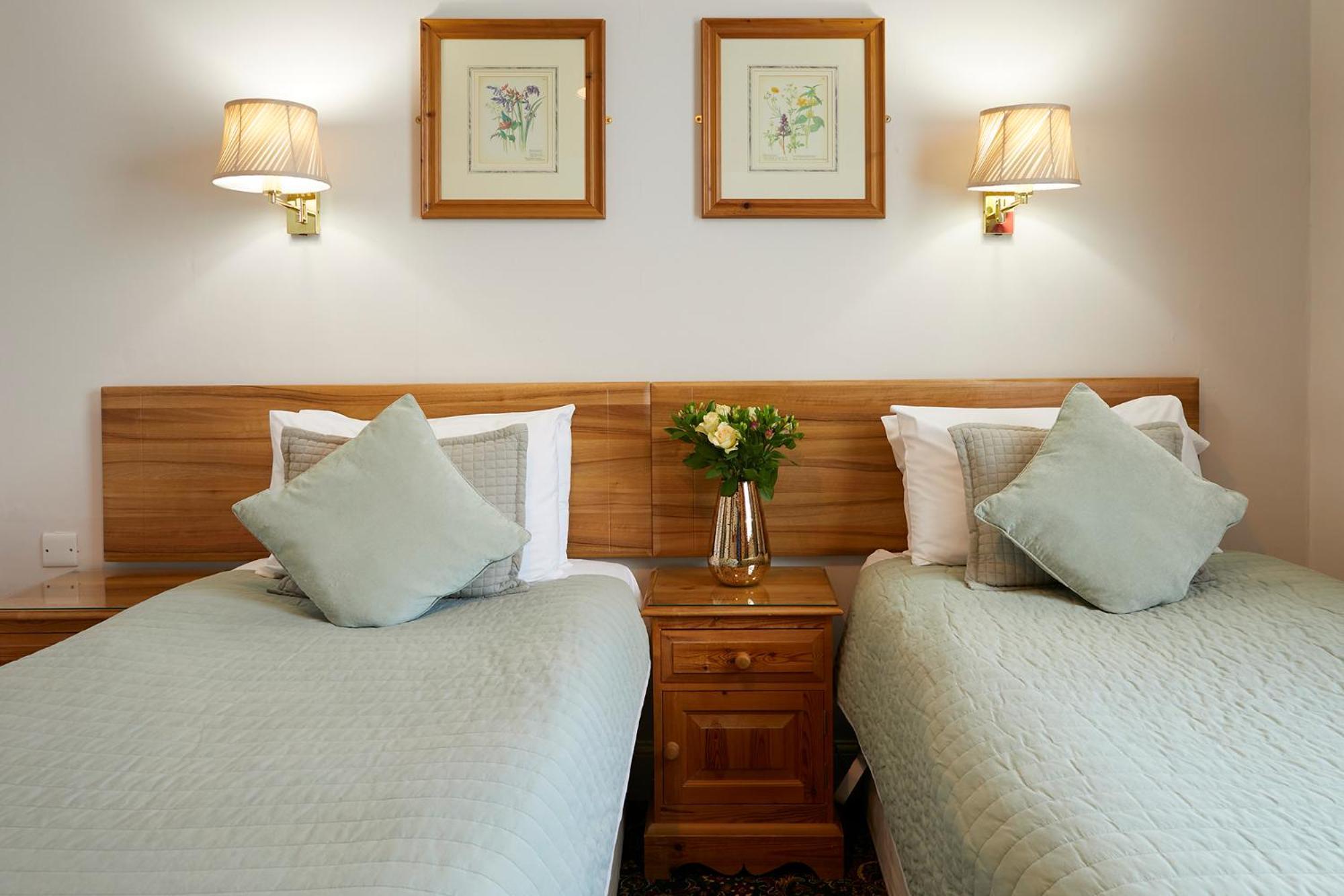 Mansion House 5* Scarborough