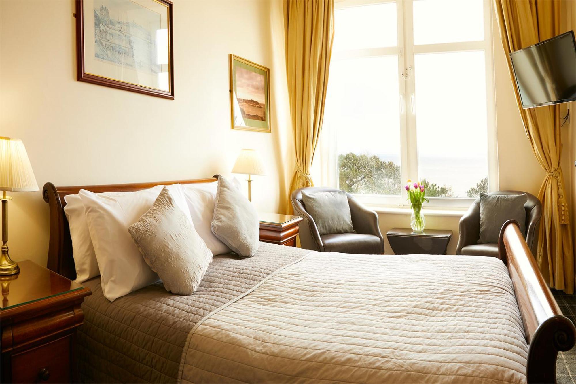 Mansion House 5* Scarborough